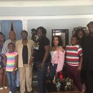 Meet your Posher, Kendra